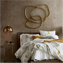 Load image into Gallery viewer, MIRRORED GOLD GRADIENT PENDANT LIGHT
