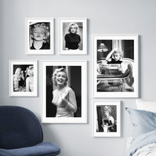 Load image into Gallery viewer, Painting Marilyn Monroe
