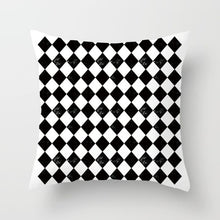 Load image into Gallery viewer, Black and White Geometric Pillow Cover
